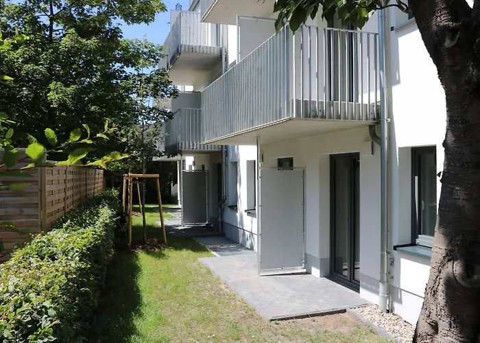 Signature East Aparthotel